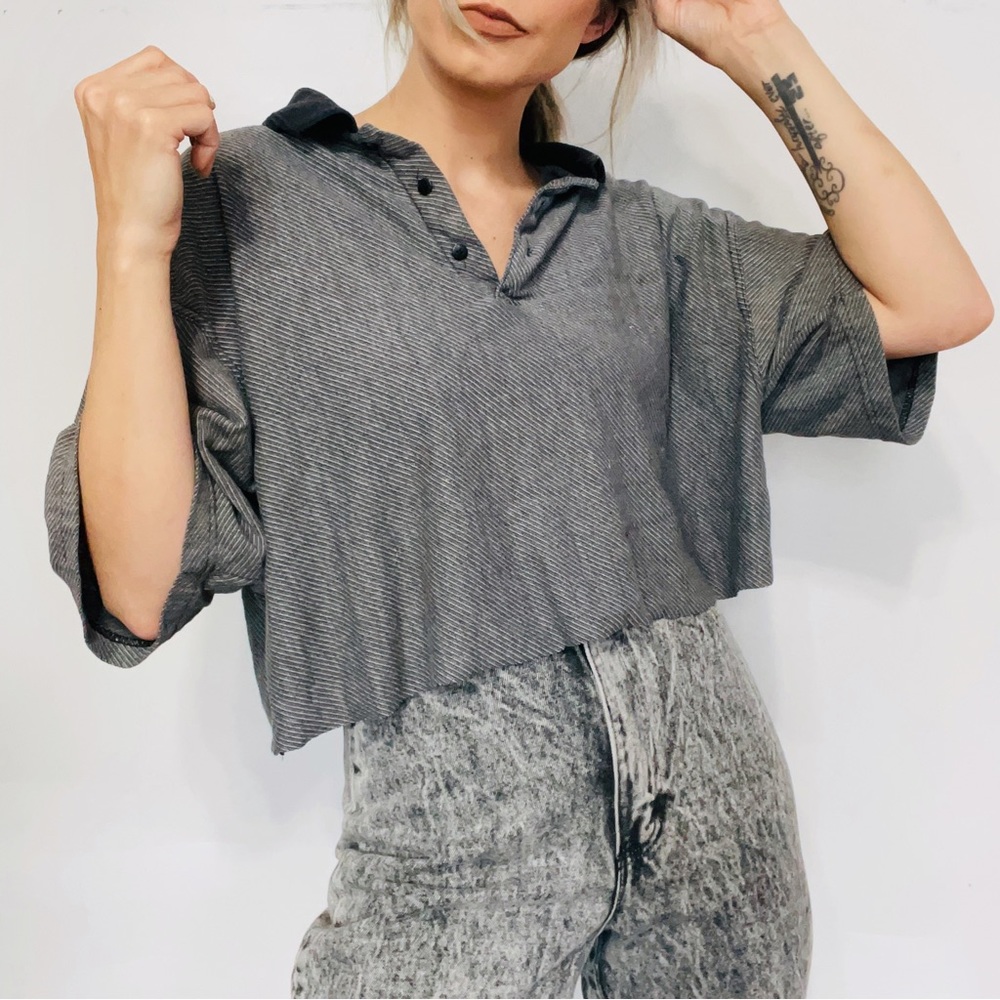 VINTAGE | Super Oversized Slouchy Knit Cropped Raw Hem Monochrome Polo Top